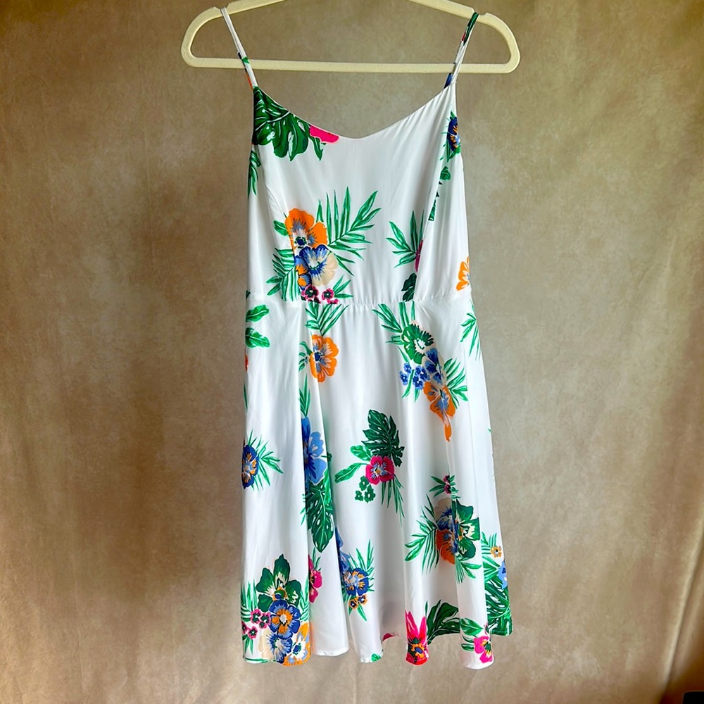🌺Old Navy tropical strapped sundress. Med